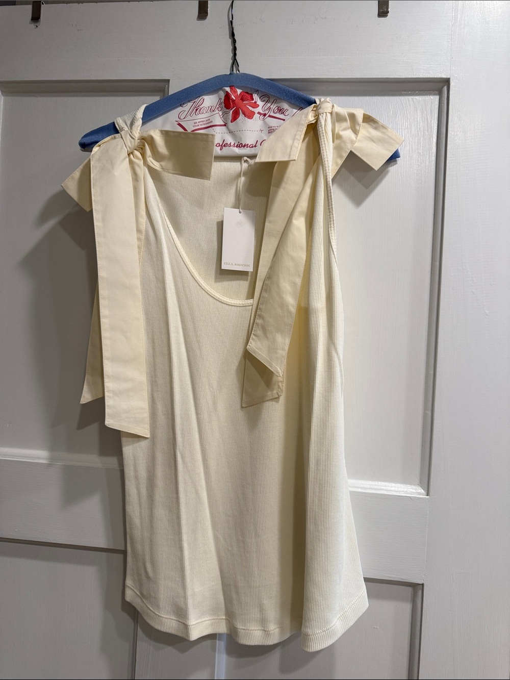 Sleeveless Tie-Shoulder Tank Top - Cream